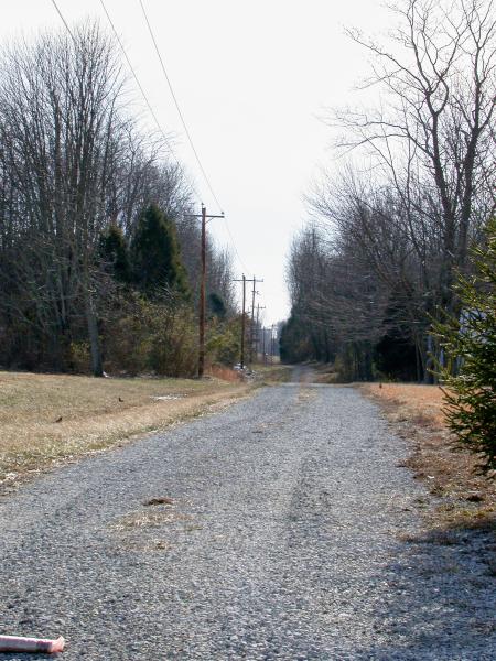 CM&B right-of-way approaching Stonelick Trace in the Stonelick Acres housing development