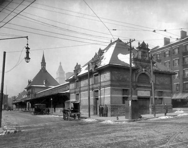 Historic photo of the Pearl Street Market