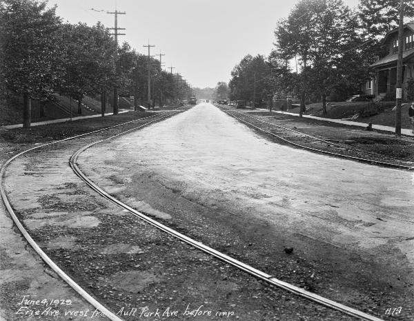 Historic photo of Erie Avenue at Ault Park Avenue in East Hyde Park