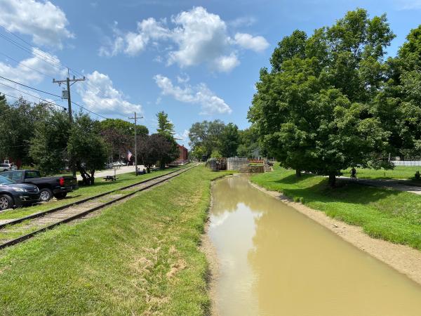 Whitewater Canal and railroad in Metamora