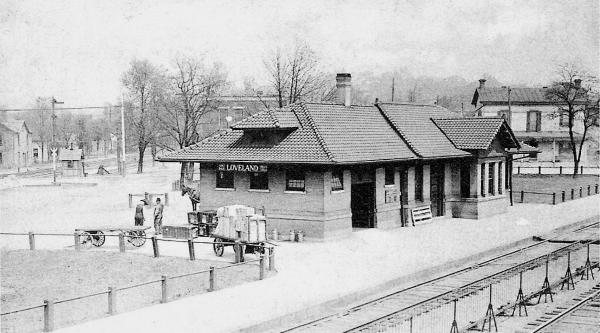 Historic postcard of the B&O station in Loveland