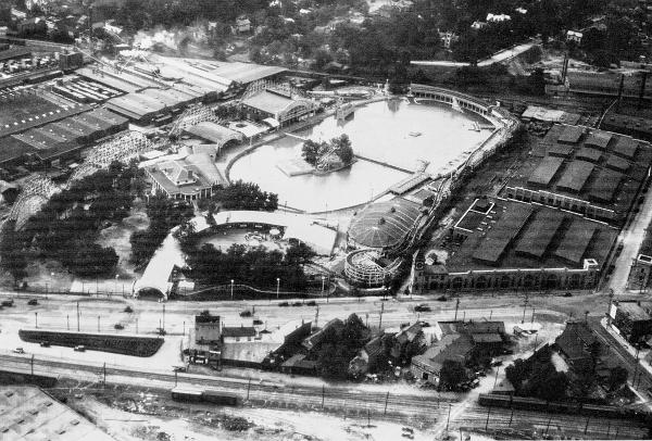 Historic aerial photo of Chester Park and the Cincinnati Car Company buildings in Winton Place