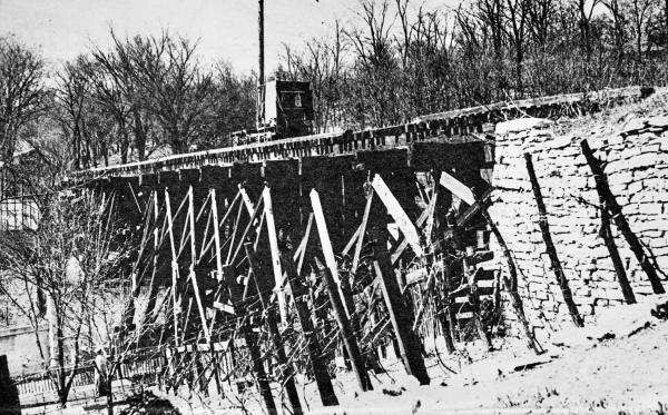 Historic photo of the Cincinnati & Westwood trestle over White Street