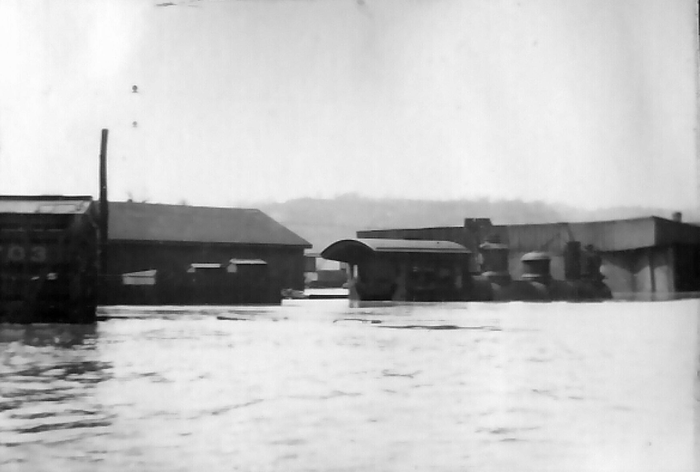 0028_CarrelSt_1913Flood17