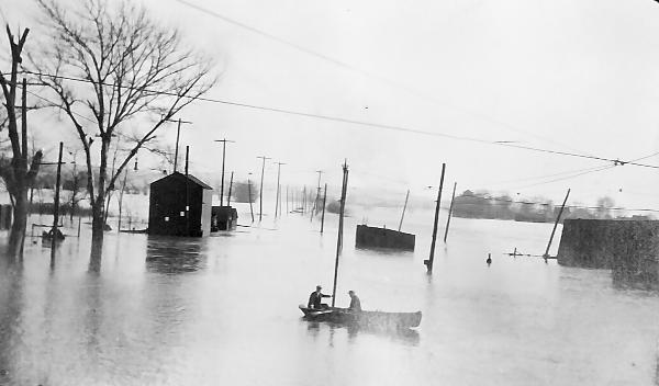 Historic photo of the CG&P Carrel Street yard during the 1913 flood