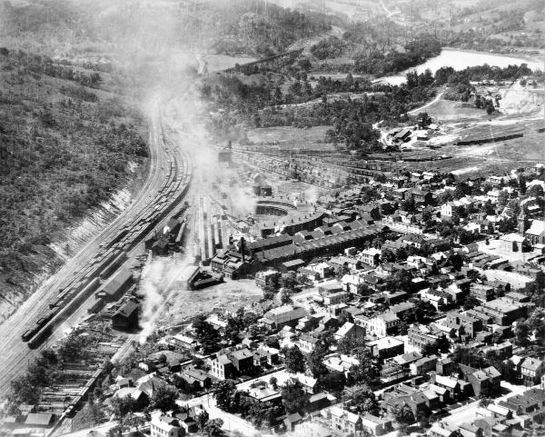 Historic aerial of the Ludlow yard and shops in 1922