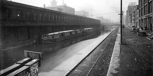 Historic photo of the Miami & Erie Canal freight depot between Main and Walnut