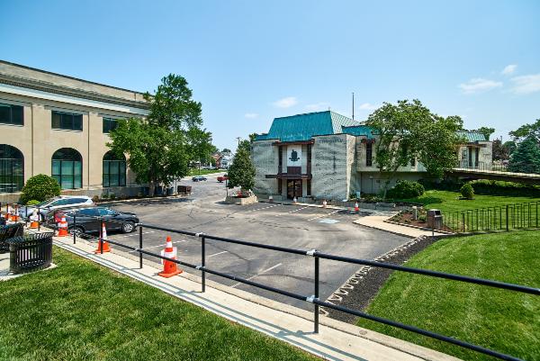 Location of the Miami & Erie Canal in front of the St. Bernard municipal building