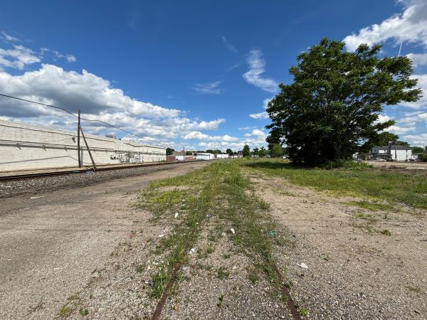Location of the Miami & Erie Canal Hamilton Basin at East Street