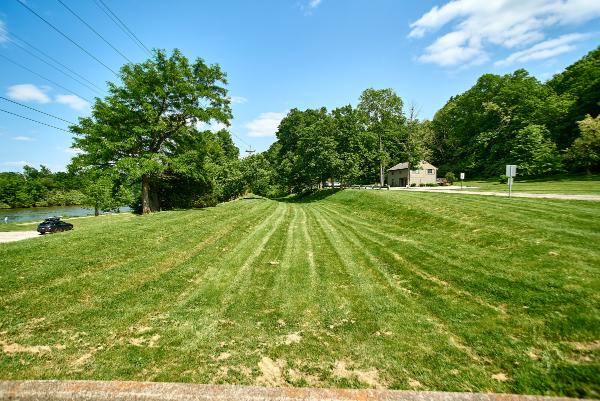 Miami & Erie Canal in Rentschler Forest MetroPark
