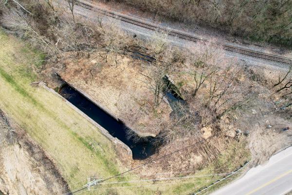 Miami & Erie Canal Excello lock #34 and spillway