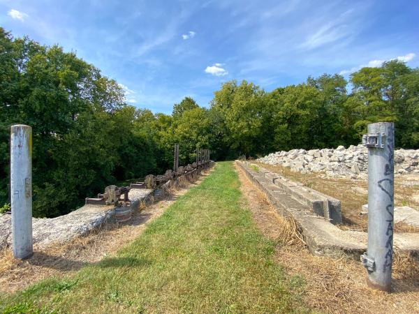 Miami & Erie Canal and Middletown Hydraulic Canal feeder headgate structure at Access Road and Verity Parkway