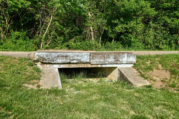 Possible Miami & Erie Canal stones south of Miamisburg
