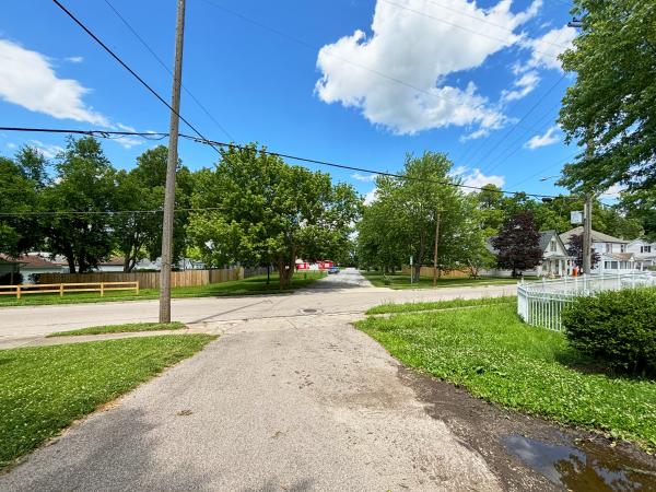 Miami & Erie Canal right-of-way crossing Sycamore Street in Miamisburg