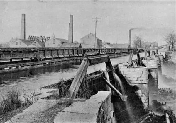 Another historic photo of the Miami & Erie Canal's Mad River aqueduct in 1898