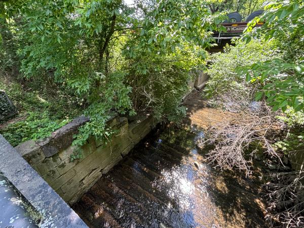 Miami & Erie Canal aqueduct remnants over an unnamed creek
