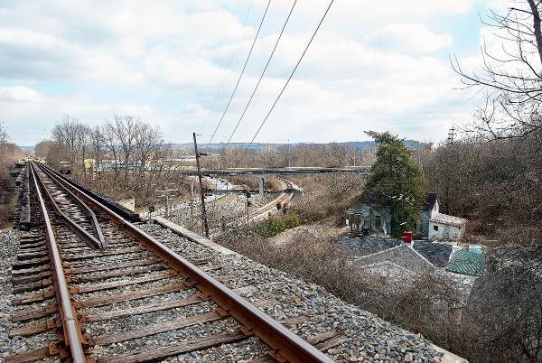 Top of the N&W Hyde Park Branch trestle over Red Bank Road