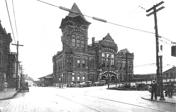 Historic photo of the Pennsylvania/Little Miami Railroad station at Butler and Pearl Streets
