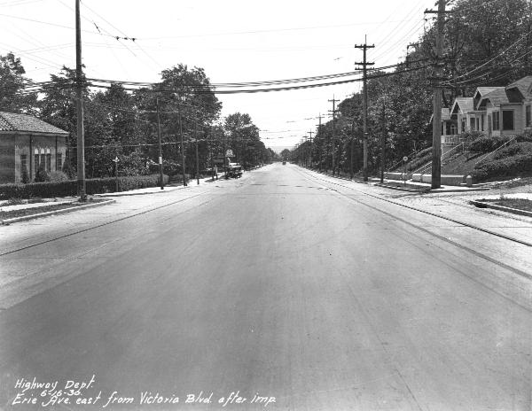 Historic photo of Erie Avenue at the lower intersection with Tarpis Avenue in Hyde Park