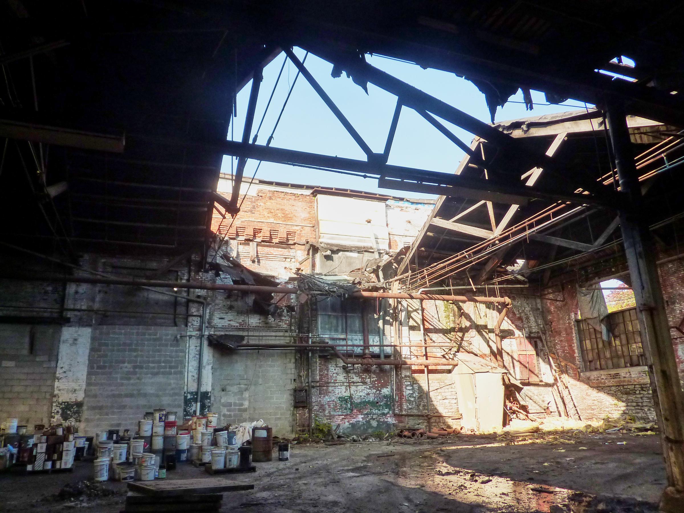 0024_Avondalelargeholeinroofbusarea10-30-11